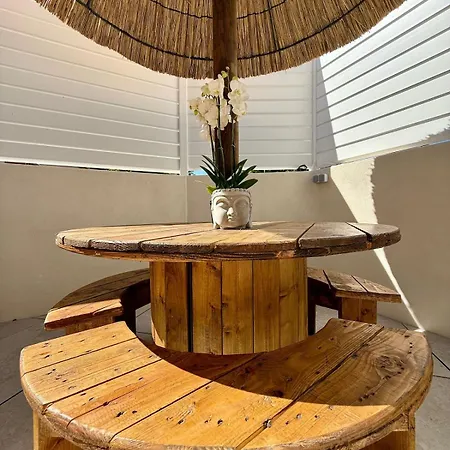 Evasion Jardin, Parking Prive Gratuit, Climatise, Wi-fi, A 5mn Plage, Confort